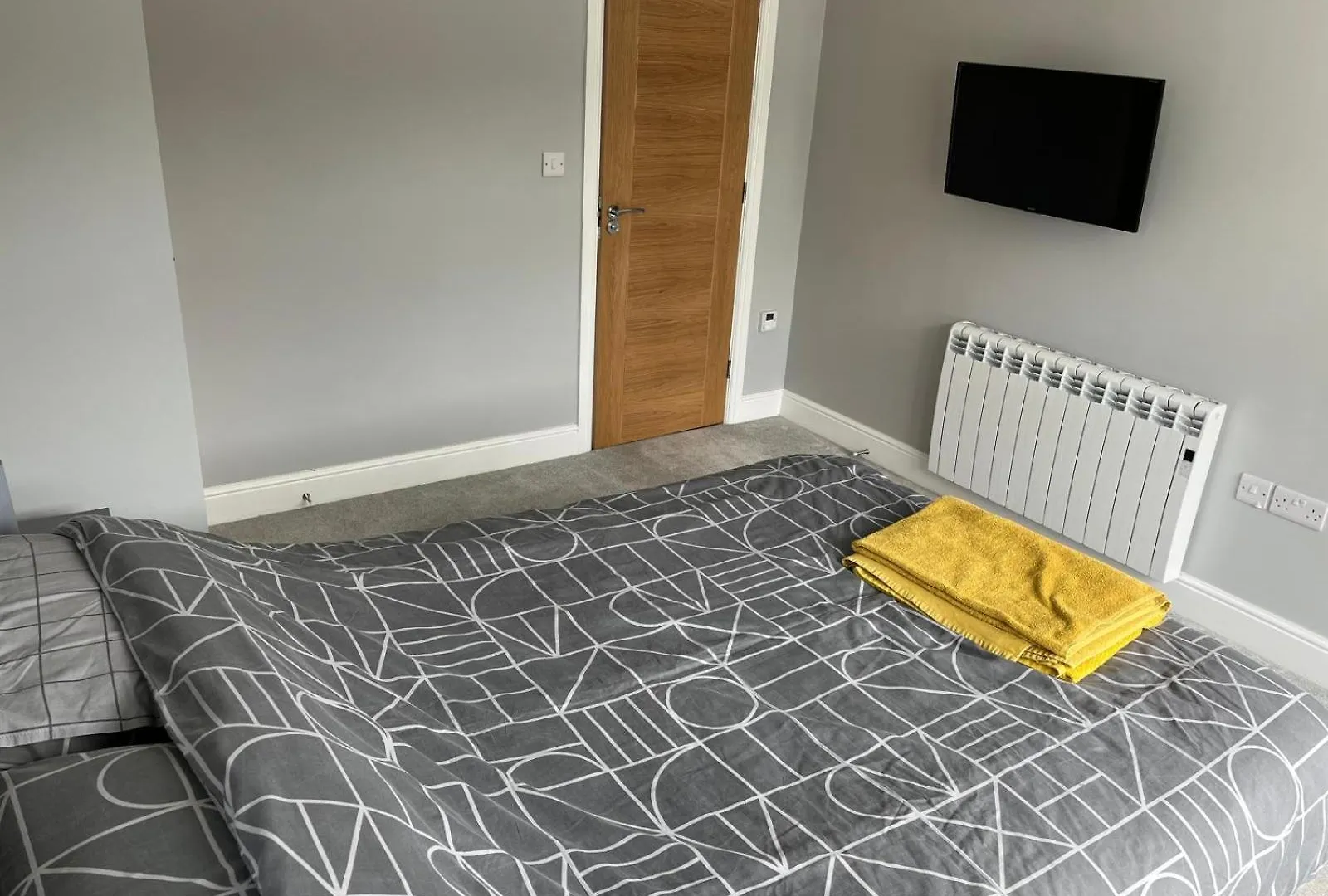 1 Bedroom Ground Floor Apartment Bournemouth 0*,  United Kingdom