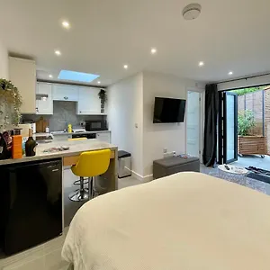 Holiday home Tiny Home, Boscombe Manor, Bournemouth