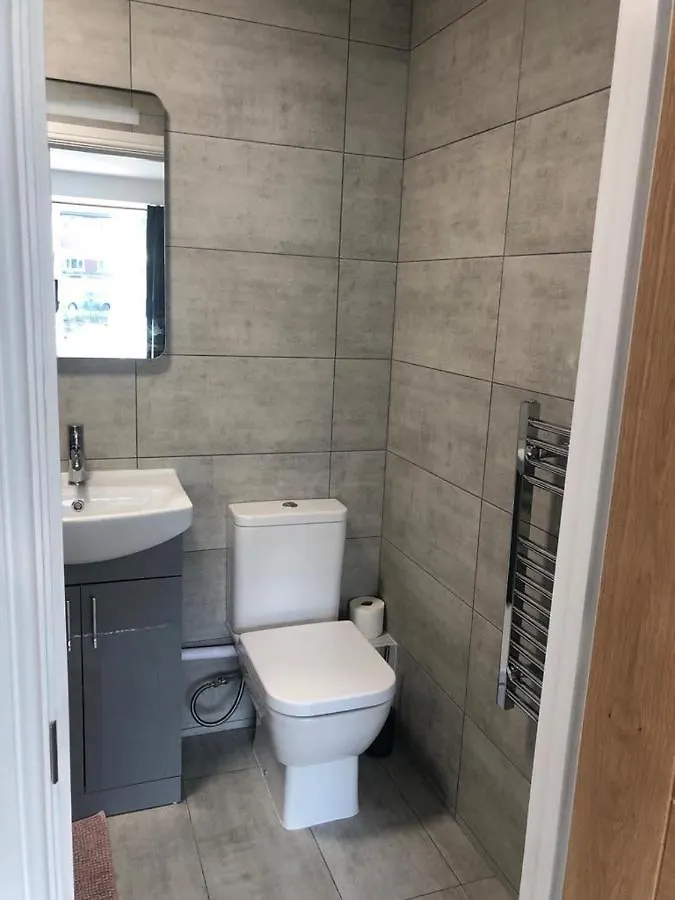 1 Bedroom Ground Floor Apartment Bournemouth
